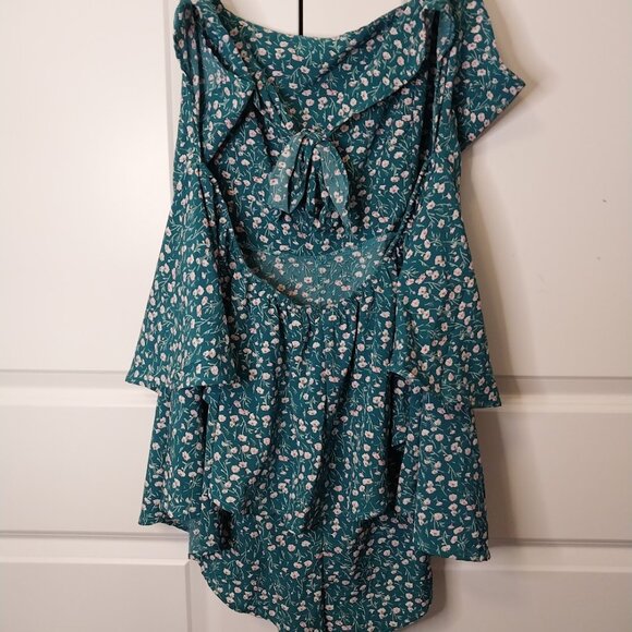 Shein Curve Flower Romper - Picture 7 of 7